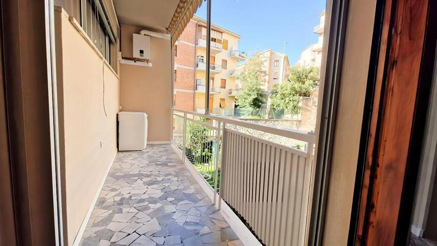 Сasa de vacaciones Nuovo-Grazioso-Appartamento-Nel-Cuore-Di-Siena