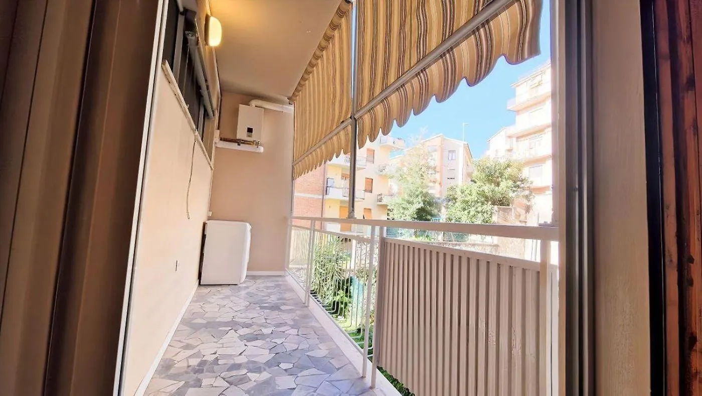 Nuovo-Grazioso-Appartamento-Nel-Cuore-Di-Siena 0*, Siena